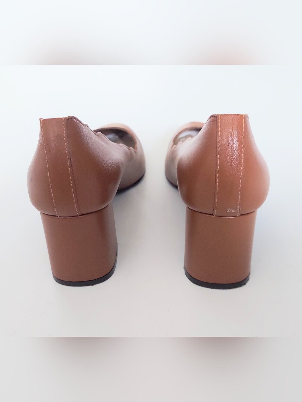 FS/NY Scalloped Edge Leather Block Heels Camel Brown Size 8B - Picture 6 of 8